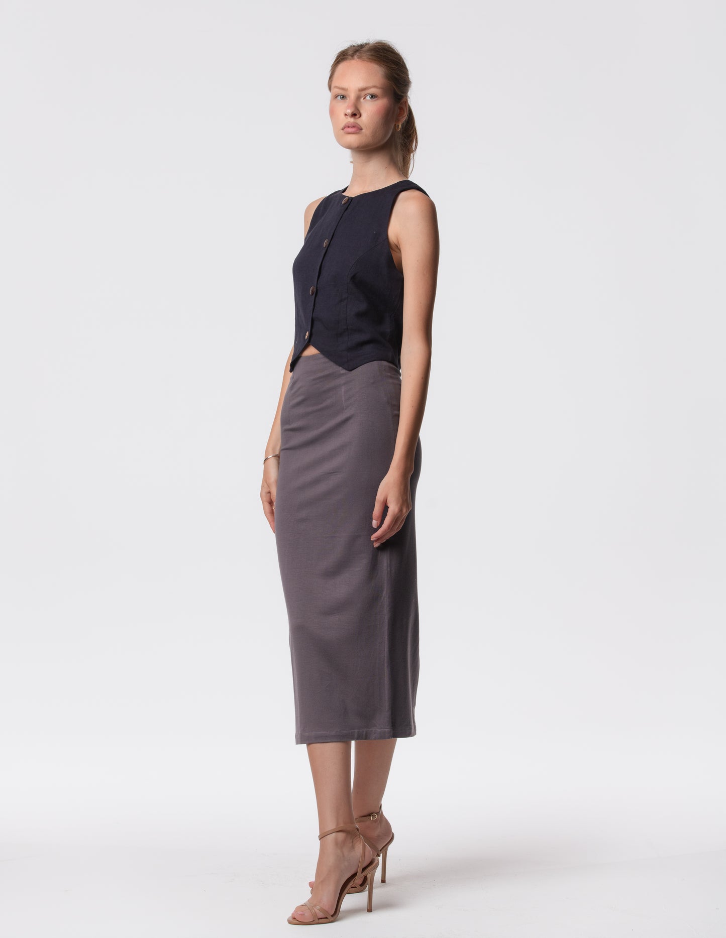 The Capsule Midi Skirt in Cotton Stretch